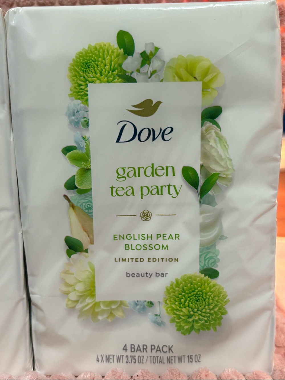 DOVE Limited Edition Soap 12 Beauty Bars - Garden Tea Party - Fig, Pear, Rose - Picture 2 of 4